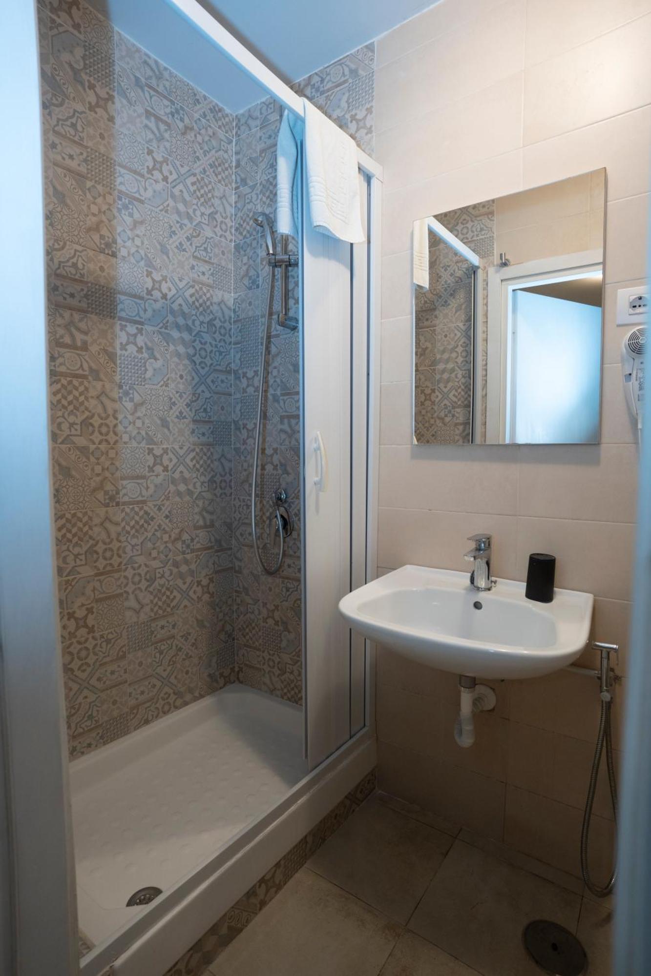 Flyresidence Garibaldi Naples Exterior photo
