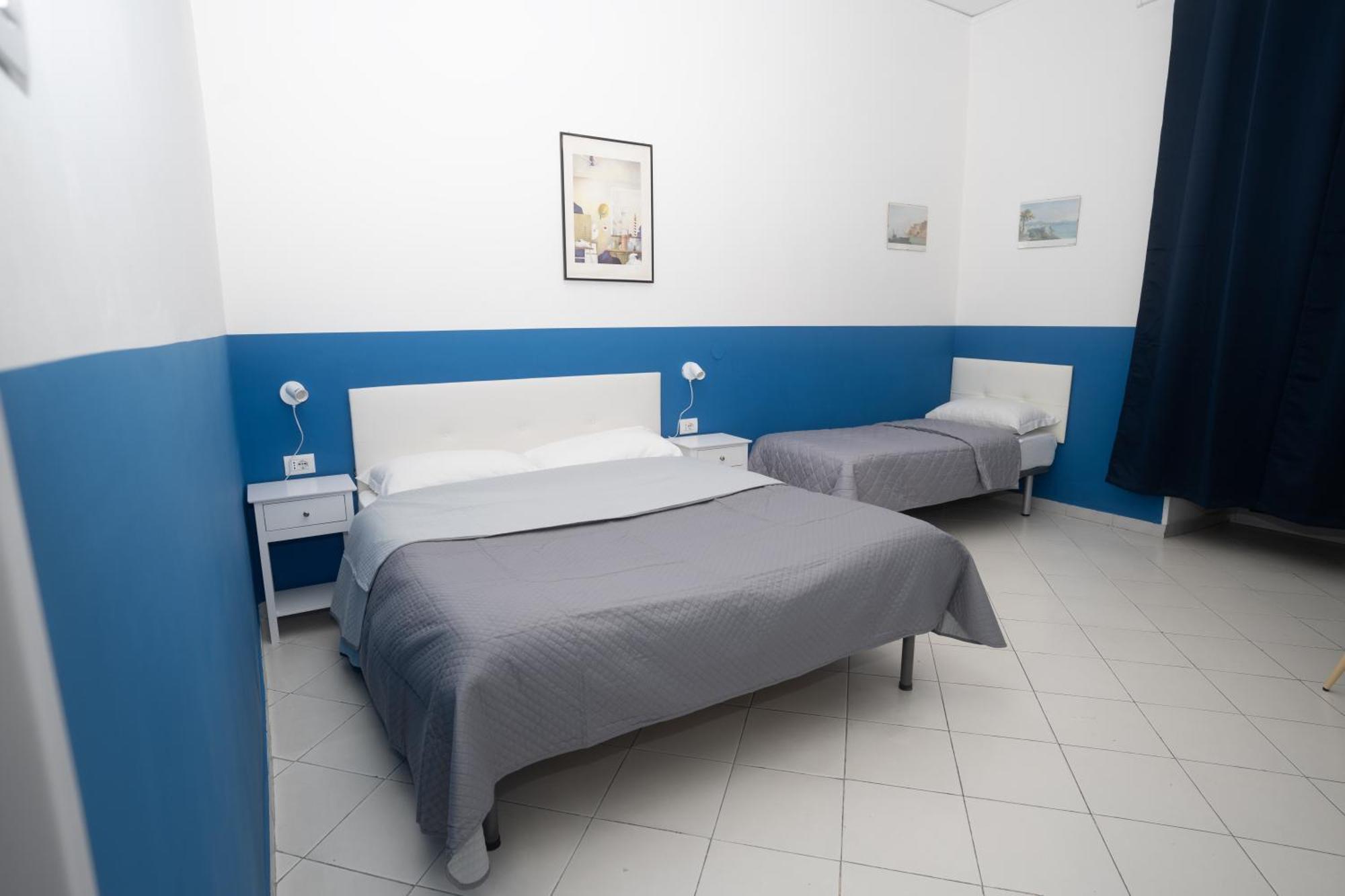 Flyresidence Garibaldi Naples Exterior photo